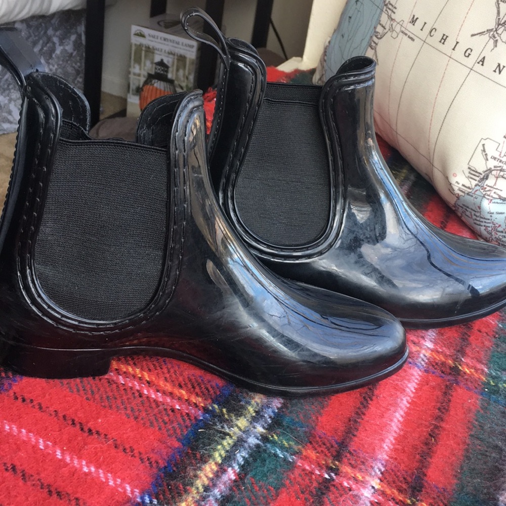 Chelsea rain boots